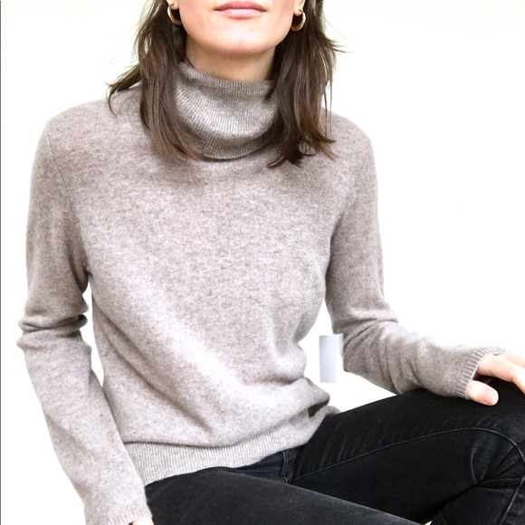 Nwt Ellen Tracy Cashmere Turtleneck 